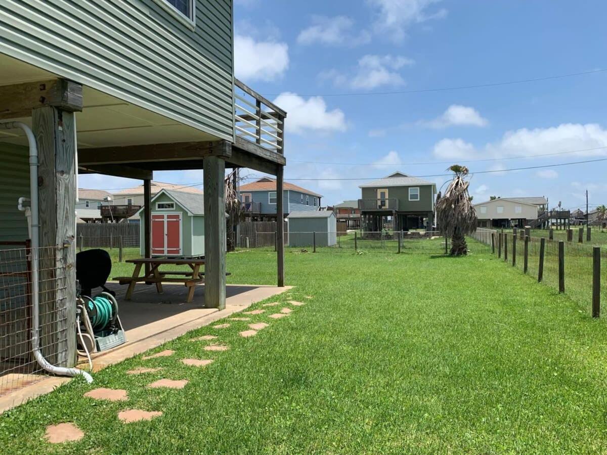 Casa de las Olas - Huge Fenced Yard, Massive Outdoor Shower, Great Breezes From Deck! Surfside Beach Buitenkant foto