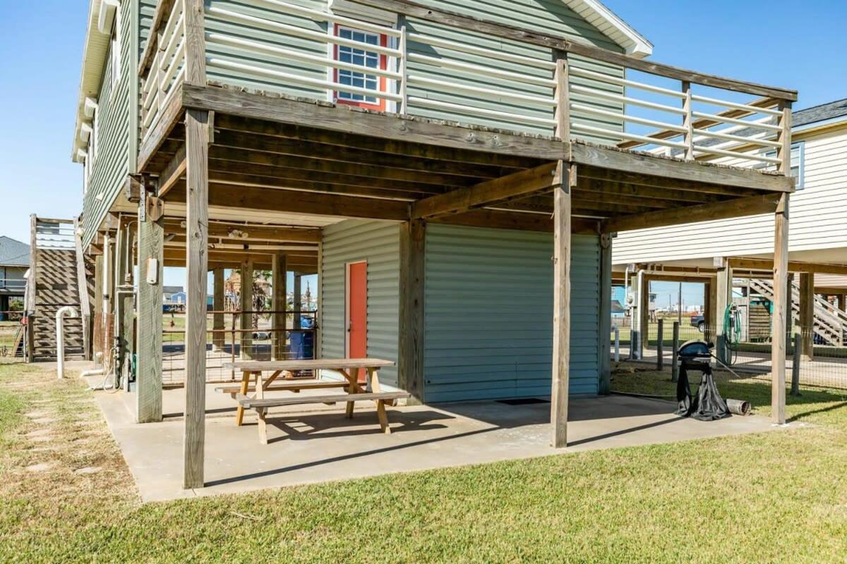Casa de las Olas - Huge Fenced Yard, Massive Outdoor Shower, Great Breezes From Deck! Surfside Beach Buitenkant foto