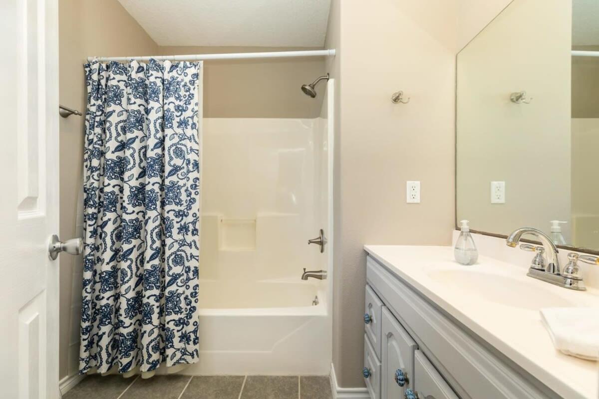 Casa de las Olas - Huge Fenced Yard, Massive Outdoor Shower, Great Breezes From Deck! Surfside Beach Buitenkant foto